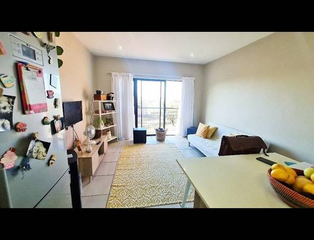 2 BEDROOM APARTMENT FOR SALE IN LYTTELTON MANOR